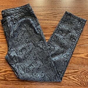 DAVID KAHN metallic snake print ankle jean stretch straight cut silver black 30w